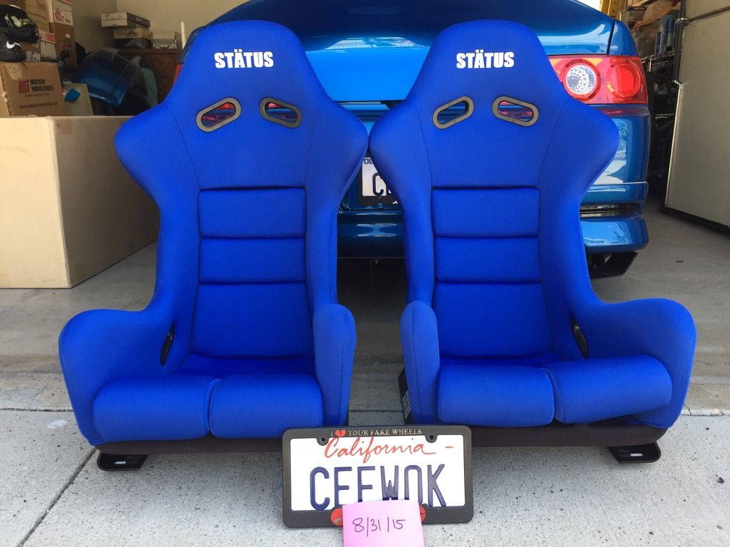 FS Status Racing Ring Bucket Seats w/ Status Side Mounts Blue w/ FRP